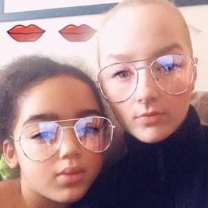 Meet your Posher, Jasmine